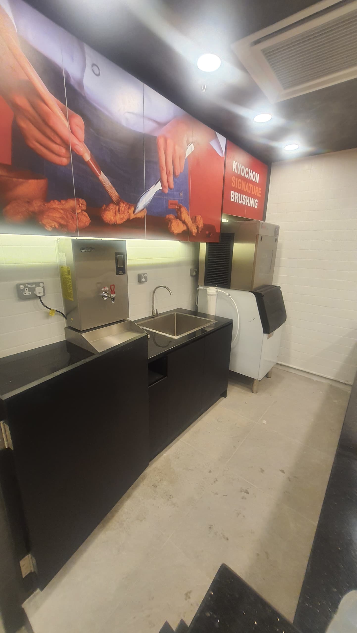 WhatsApp Image 2024-12-10 at 14.52.23_8ac1207d