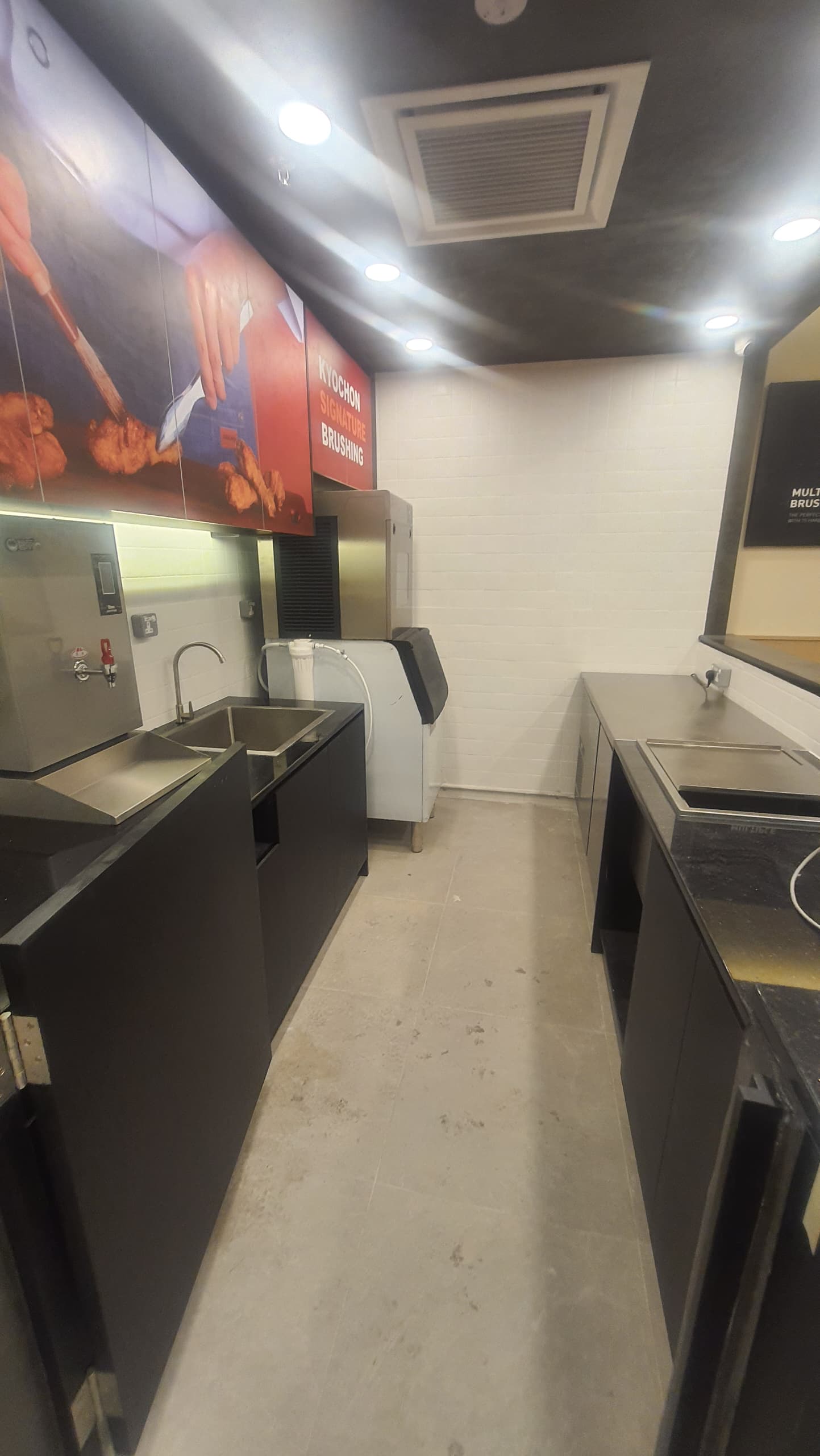 WhatsApp Image 2024-12-10 at 14.52.23_adad3e20