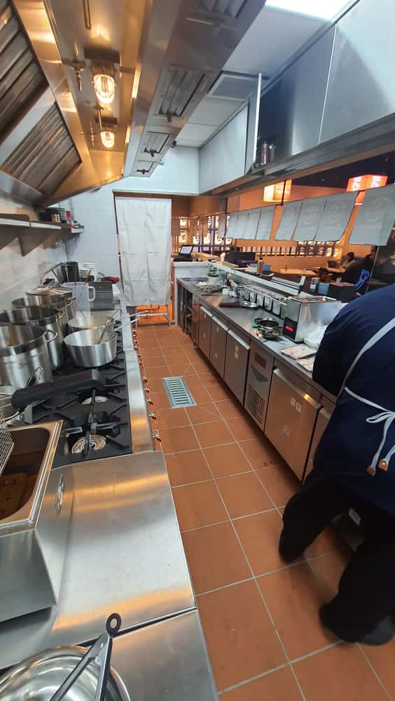 WhatsApp Image 2025-10-17 at 16.12.23 (1)