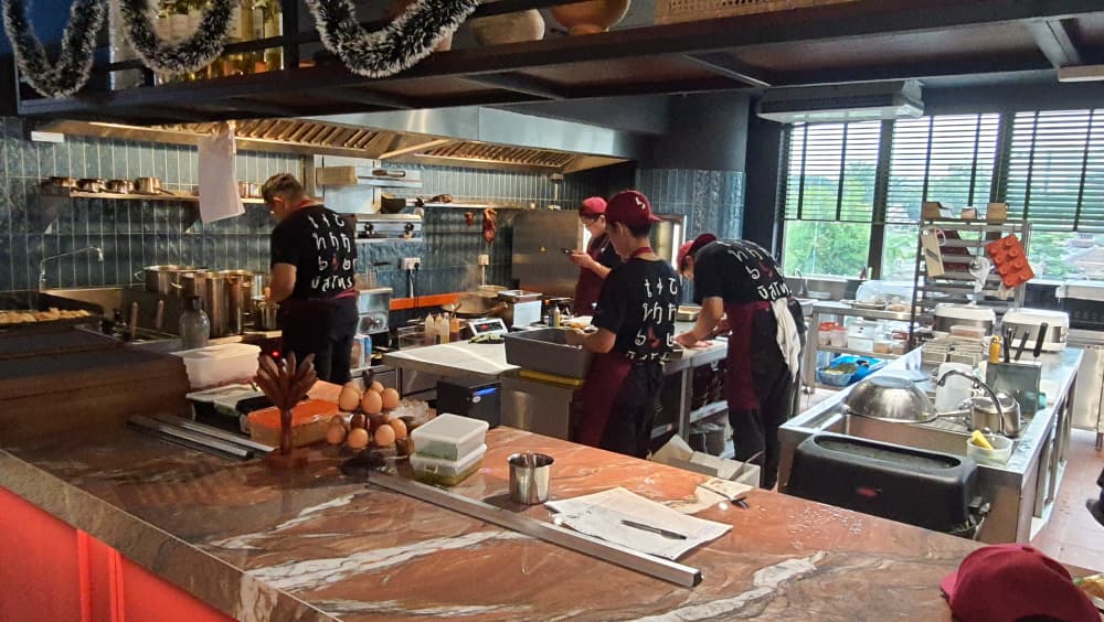 WhatsApp Image 2025-12-18 at 17.07.25