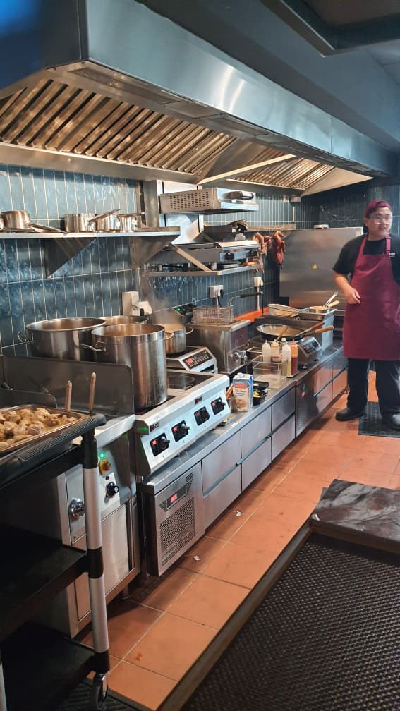 WhatsApp Image 2025-12-18 at 17.07.28